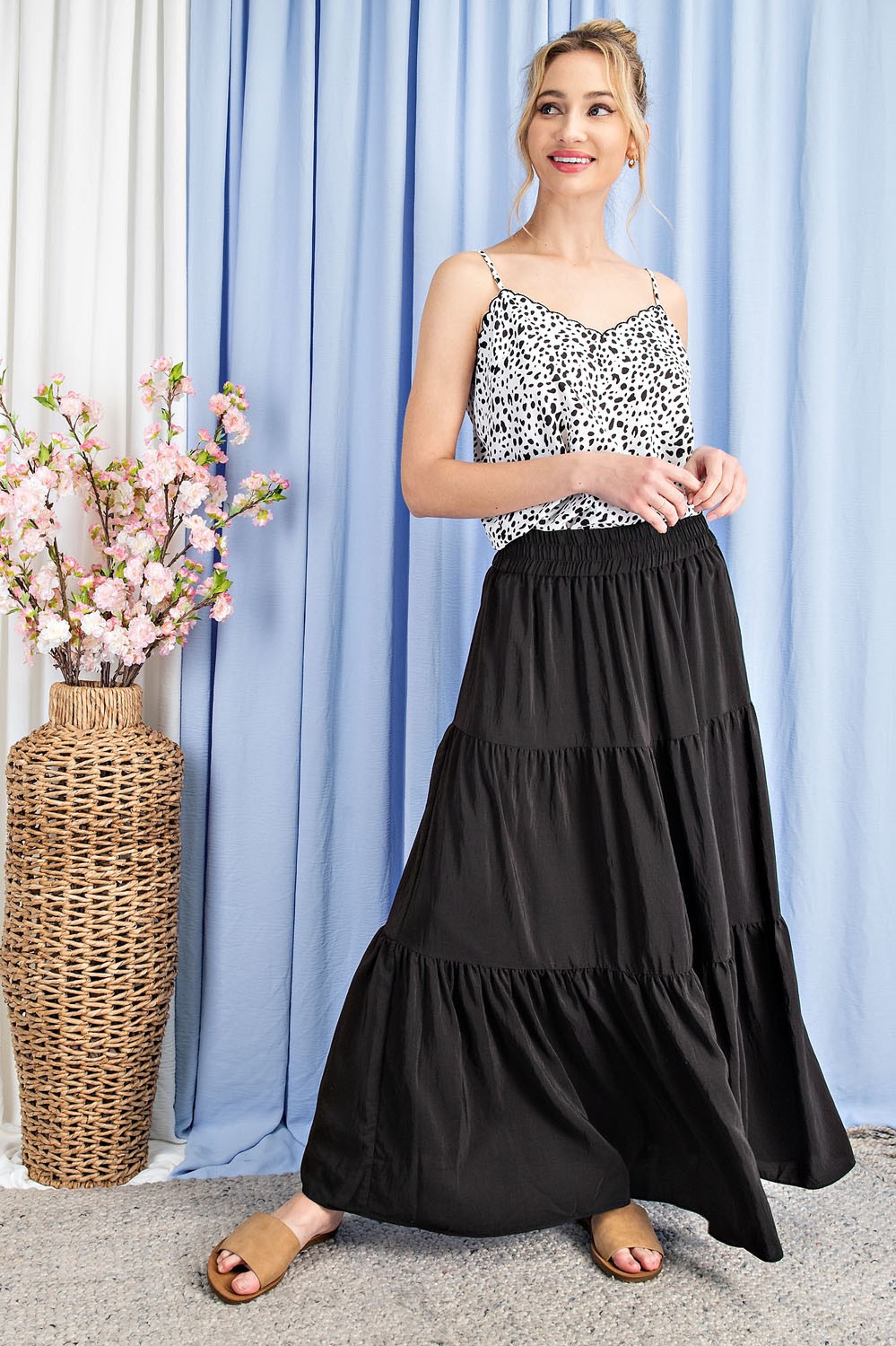 Black satin skirt maxi best sale